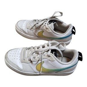 Nike White and Yellow Big Kids Court Borough Low 2 SE GCEL - Size 5Y